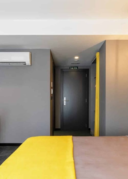 Yellow room design